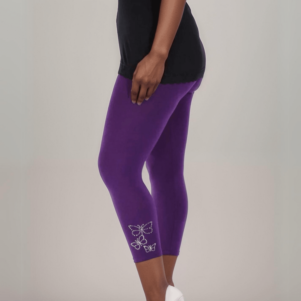 ROCKTHOSECURVES STUDDED BUTTERFLY 3/4 CAPRI LEGGINGS - FullFab