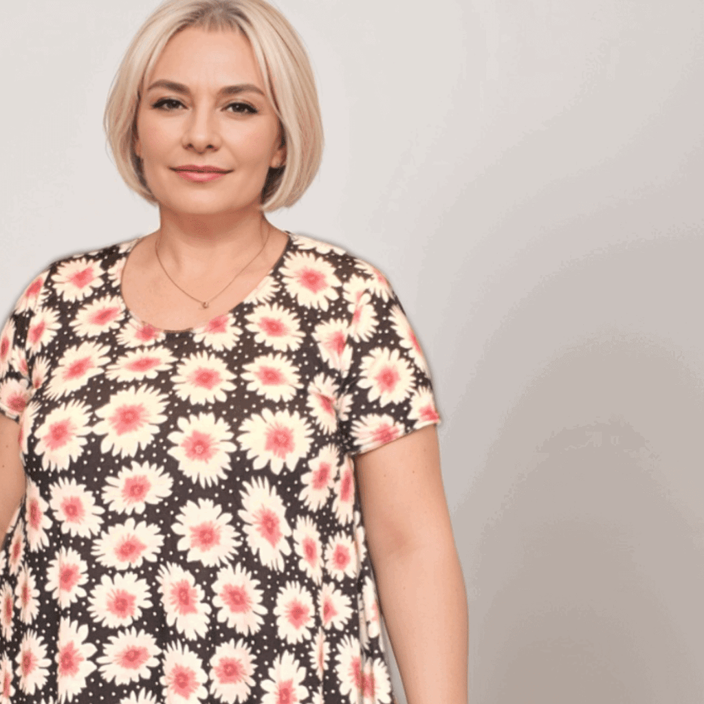 Daisy Print Swing Top with Hanky Hem - FullFab