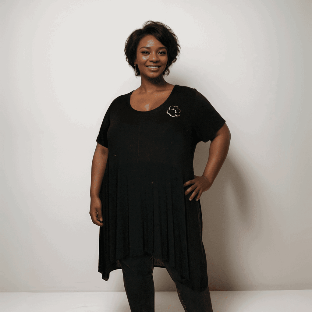 LONG HANKY HEM TOP WITH FLUFFY PAW - FullFab