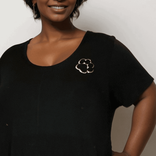 LONG HANKY HEM TOP WITH FLUFFY PAW - FullFab